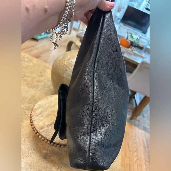 Fossil Cleo Hobo Bag - Picture 9 of 13